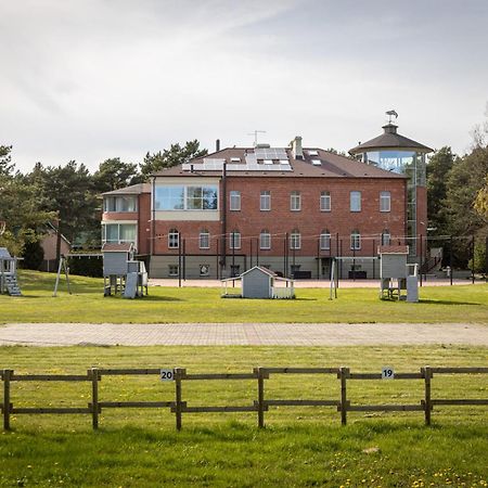Roze Village Jurnieka Ligzda Pērkone エクステリア 写真